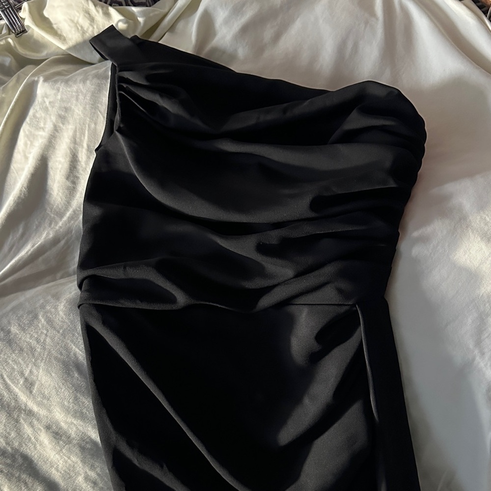 Nicole Bakti Chic Black One-Shoulder Dress - Picture 2 of 6